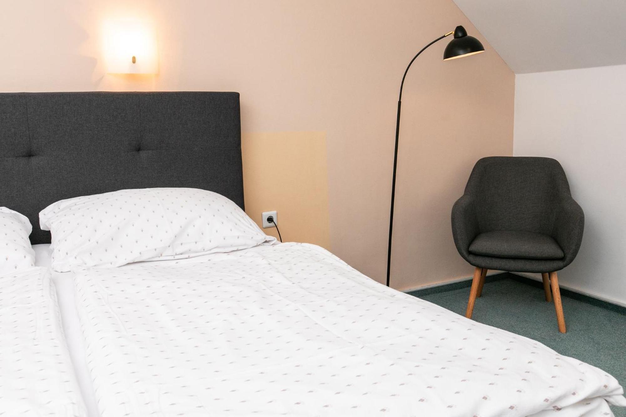 Kozjanski Dvor Podcetrtek Ngoại thất bức ảnh